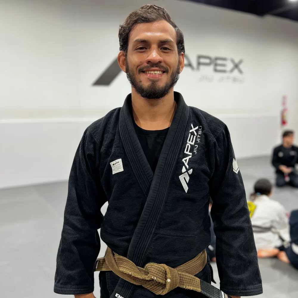 Fernando Figueroa, profesor de Kids y Teens en APEX